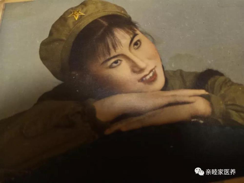 成都养老院唱响八一