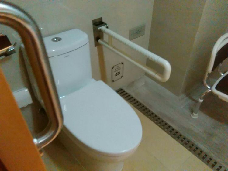  亲睦家：卫生间2