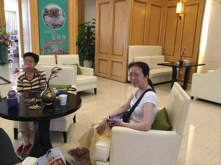 亲睦家大厅合影