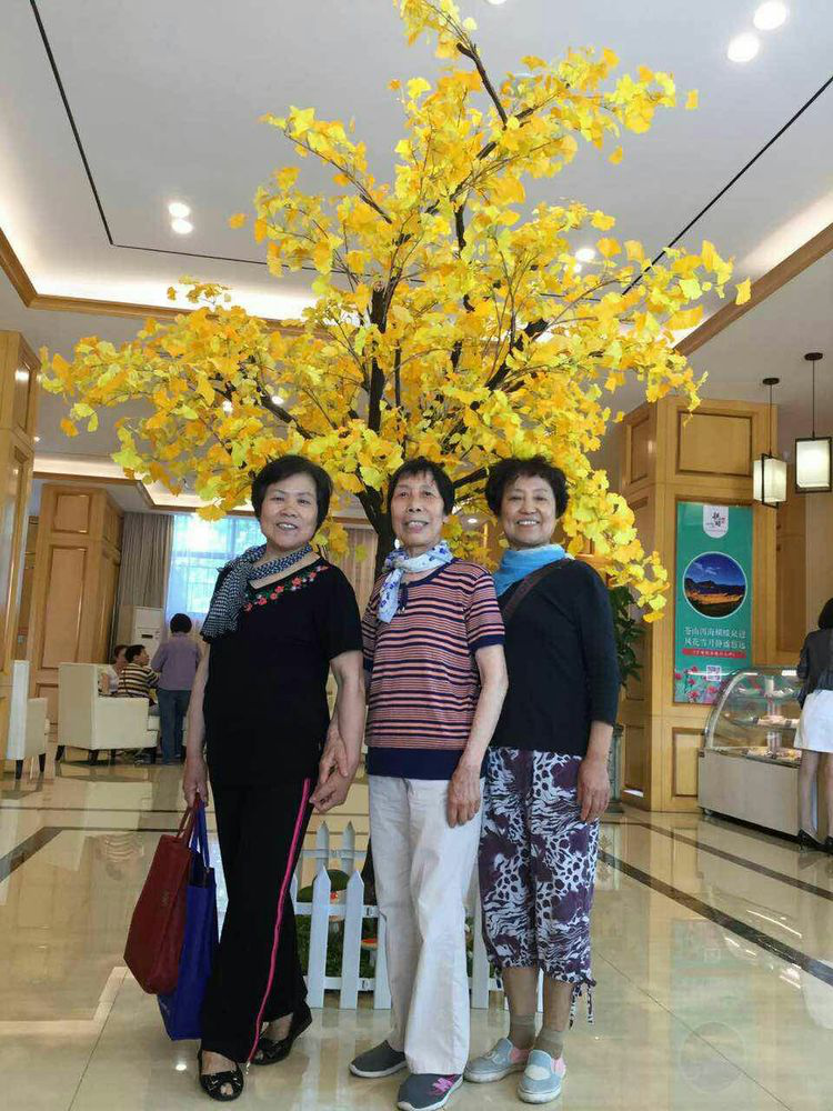 亲睦家大厅合影