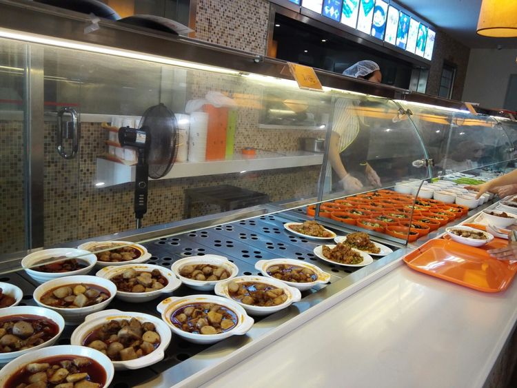 成都亲睦家养老食堂