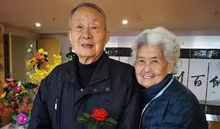 分类图片 亲睦家：双亲节特辑“退休后过这样的日子，才算一生中最悠闲的时光。”