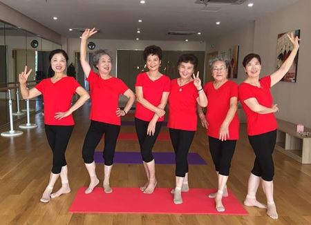 分类图片 老年人应该怎么安排退休后的生活？