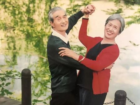 分类图片 【七夕·54年的爱情】他们优雅舞动，幸福生活的华尔兹！