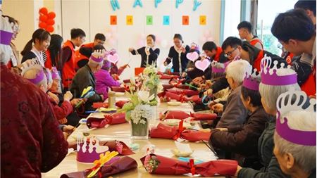 分类图片 成都养老：冬天，什么会让您感到温暖？