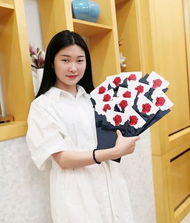 分类图片 浪漫七夕只因有您，成都养老院亲睦家让爱萦绕！